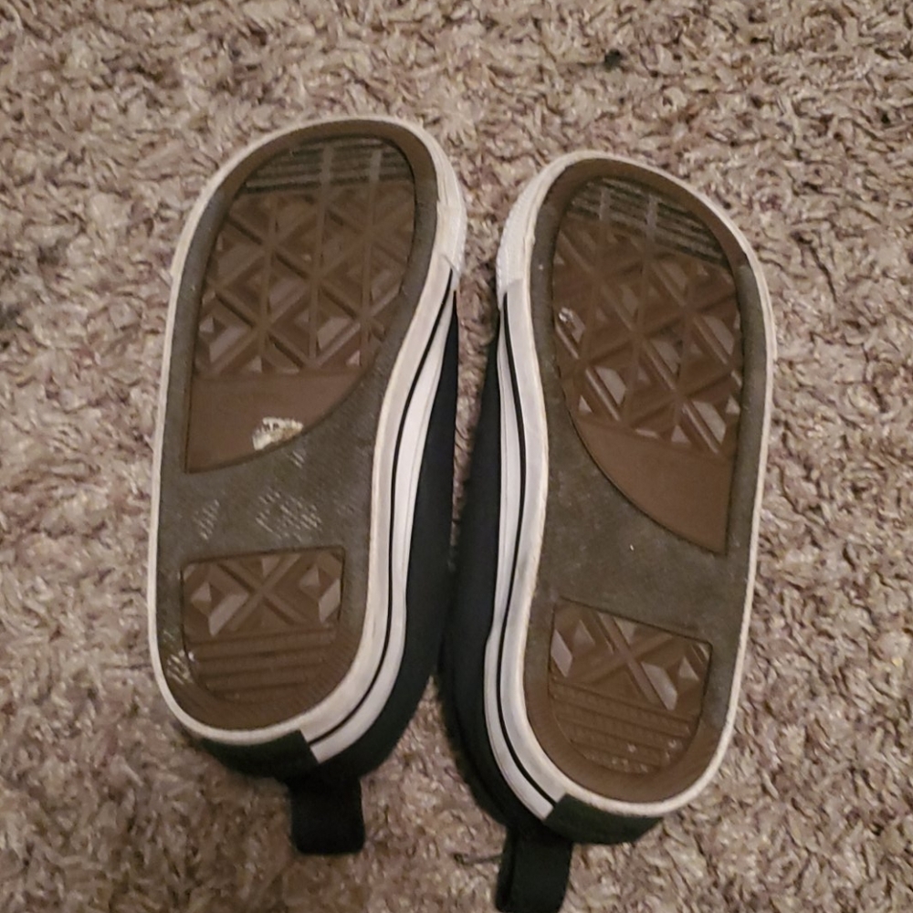 Converse - Picture 4 of 4